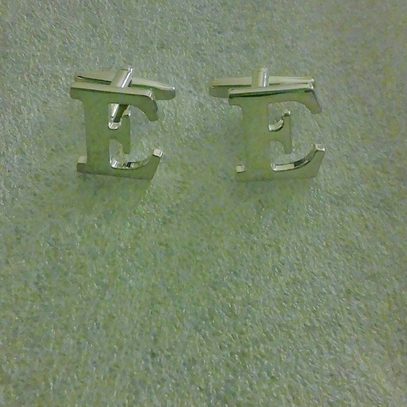 Cuff links initial "E" $17.00 NWOT+ free necktie - Picture 1 of 2